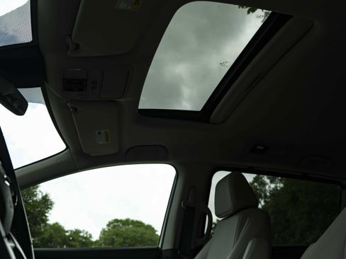Used 2025 Honda Odyssey EX-L image 35