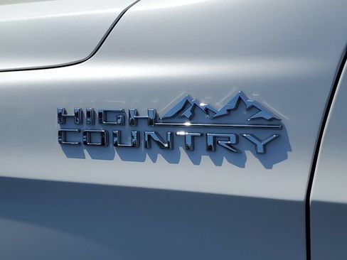 Certified 2023 Chevrolet Tahoe High Country w/ Premium Package AWD/4WD image 12