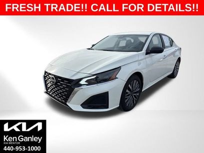 Used 2025 Nissan Altima 2.5 SV