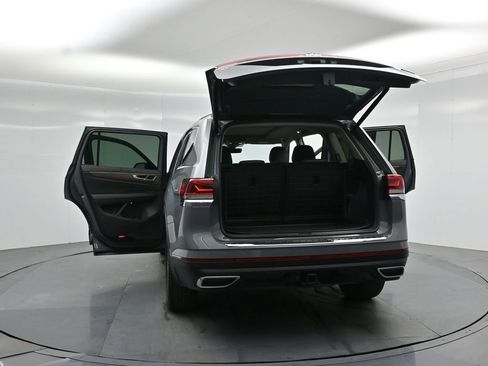 Used 2025 Volkswagen Atlas SEL image 35