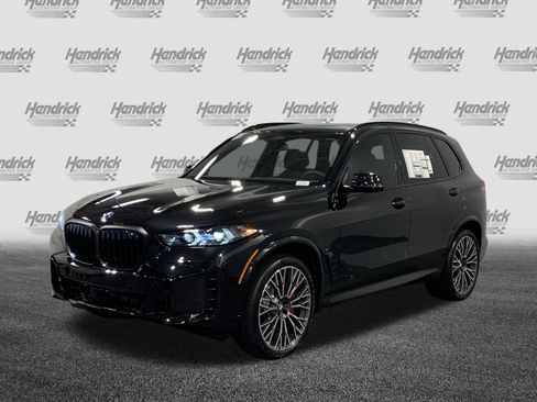 Used 2026 BMW X5 sDrive40i w/ M Sport Package RWD image 3