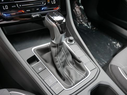 New 2025 Volkswagen Jetta Sport image 9