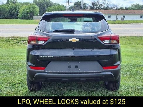 New 2026 Chevrolet TrailBlazer LS FWD image 4