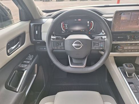 New 2026 Nissan Pathfinder SL AWD/4WD image 14