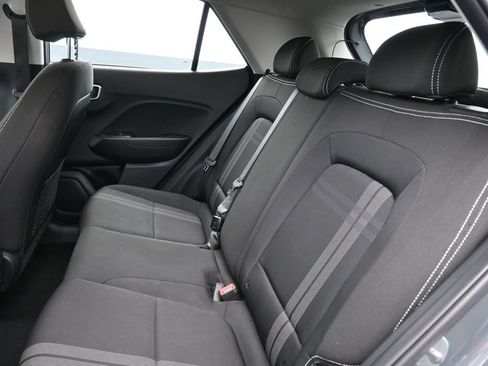 Certified 2024 Hyundai Venue SEL FWD image 24