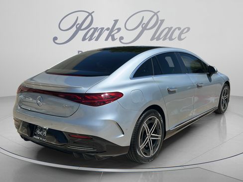 Used 2023 Mercedes-Benz EQE 500 4MATIC Sedan image 5