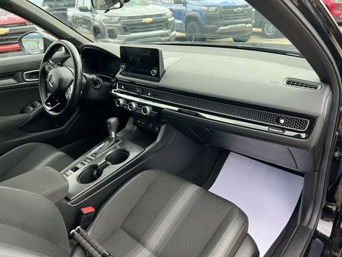 Used 2024 Honda Civic Sport image 28