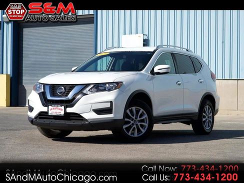 Used 2020 Nissan Rogue SV image 1