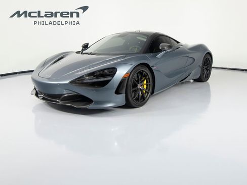 Used 2018 McLaren 720S Performance RWD image 1
