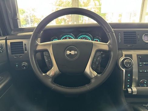 Used 2008 HUMMER H2 image 17