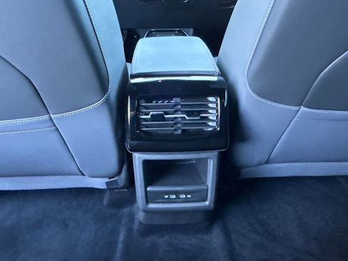 Used 2023 Volkswagen ID.4 Pro S image 51