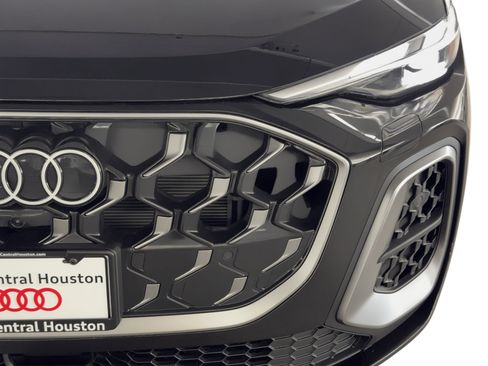 New 2025 Audi Q5 Premium image 11