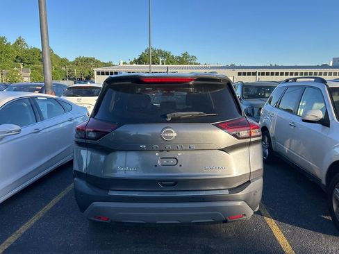 Used 2022 Nissan Rogue SV w/ SV Premium Package AWD/4WD image 8