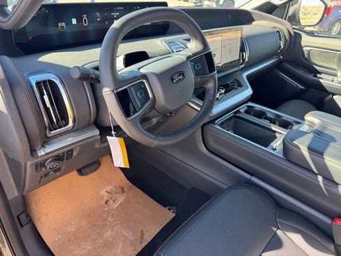 New 2026 Ford Expedition Tremor image 13