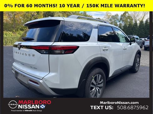 New 2025 Nissan Pathfinder SL w/ Cargo Package image 7