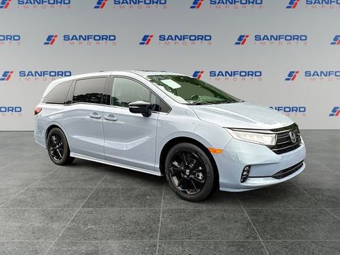 Used 2024 Honda Odyssey Sport image 7