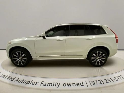 Used 2024 Volvo XC90 B6 Core AWD/4WD image 2