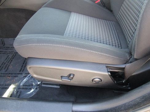 Used 2023 Dodge Charger GT image 23