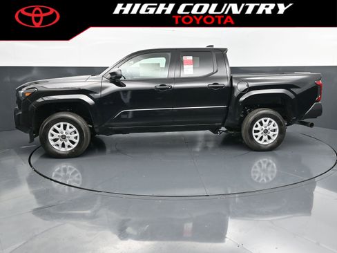 New 2026 Toyota Tacoma SR image 2