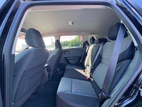 Certified 2022 Nissan Rogue SV AWD/4WD image 11