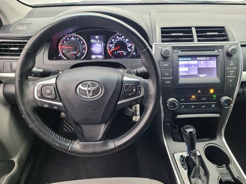 Used 2016 Toyota Camry SE image 22