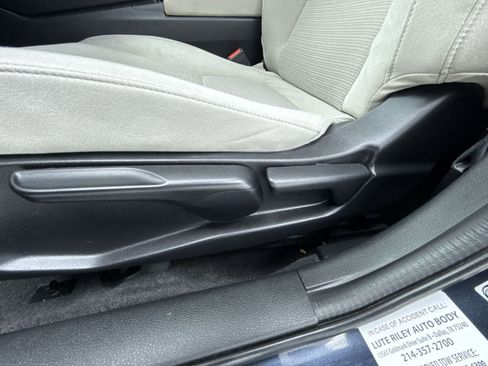 Used 2022 Honda Insight EX image 17