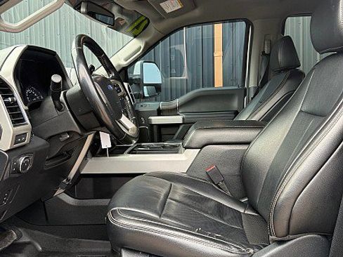 Used 2021 Ford F350 Lariat w/ FX4 Off-Road Package AWD/4WD image 8