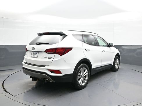 Used 2018 Hyundai Santa Fe Sport 2.0T image 6