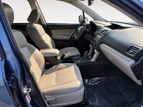Used 2015 Subaru Forester 2.5i Touring w/ Eyesight & Navigation System AWD/4WD image 19