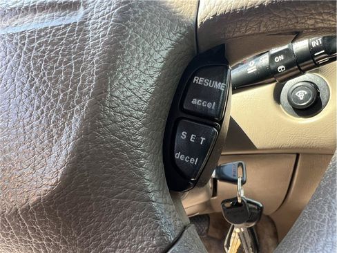 Used 1997 Acura Integra GS FWD image 23