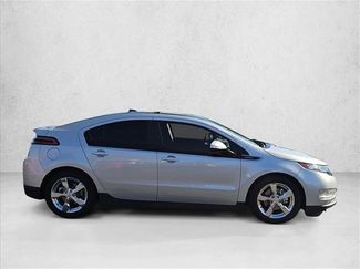 Used 2012 Chevrolet Volt Premium w/ Premium Trim Package video 4
