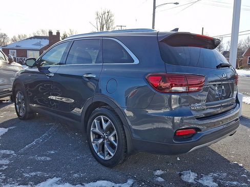 Used 2019 Kia Sorento EX image 4