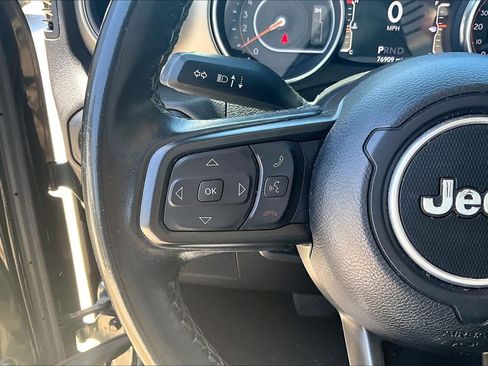 Used 2021 Jeep Wrangler Sport AWD/4WD image 22