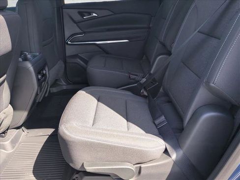 New 2026 Chevrolet Traverse LT w/ Driver Confidence Package FWD image 15