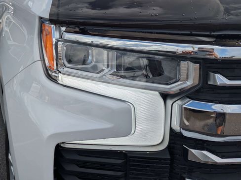 Used 2025 Chevrolet Silverado 1500 LTZ w/ LTZ Premium Package AWD/4WD image 11