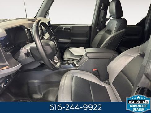 Used 2022 Ford Bronco Black Diamond AWD/4WD image 7