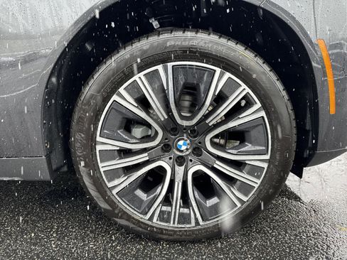 New 2026 BMW X3 xDrive30 w/ Premium Package image 2