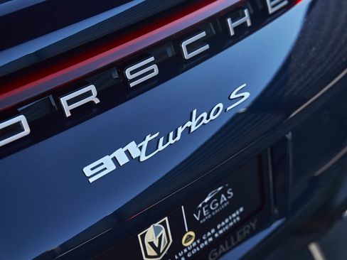 Used 2022 Porsche 911 Turbo S image 12