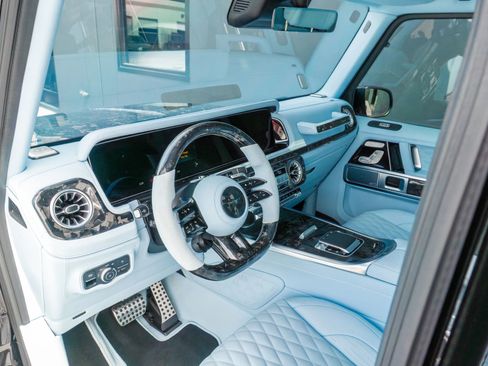 Used 2025 Mercedes-Benz G 63 AMG 4MATIC image 10