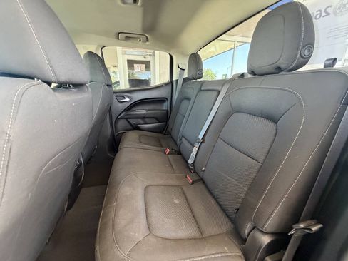 Used 2019 Chevrolet Colorado LT RWD image 11