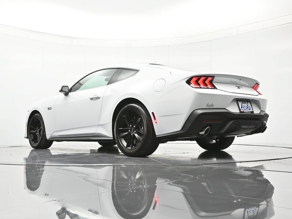 New 2026 Ford Mustang GT RWD image 40