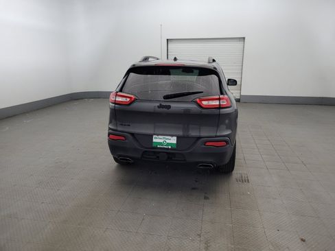 Used 2016 Jeep Cherokee High Altitude AWD/4WD image 7
