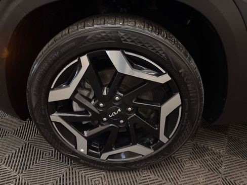 Used 2024 Kia Seltos SX image 27