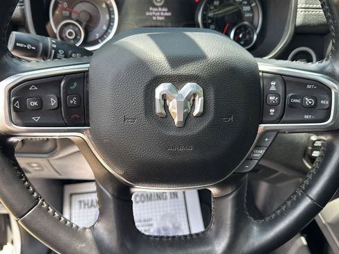 Used 2022 RAM 1500 Laramie AWD/4WD image 11