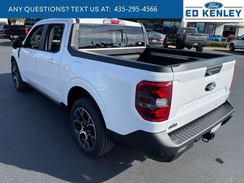 New 2025 Ford Maverick Lariat w/ 4K Tow Package image 31
