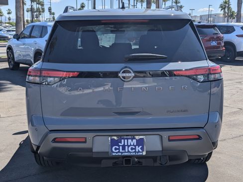 New 2026 Nissan Pathfinder Platinum image 3
