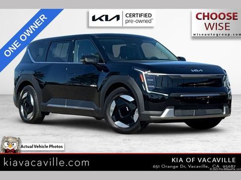 Certified 2024 Kia EV9 Light Long Range RWD image 1