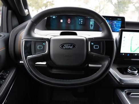 Used 2025 Ford Expedition Tremor image 10