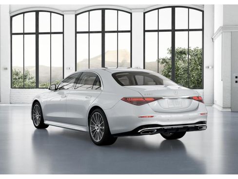 New 2025 Mercedes-Benz S 580 4MATIC Sedan image 12