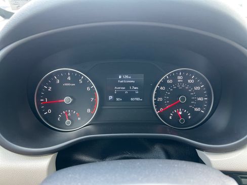 Certified 2022 Kia Sportage EX w/ EX Technology Package AWD/4WD image 23
